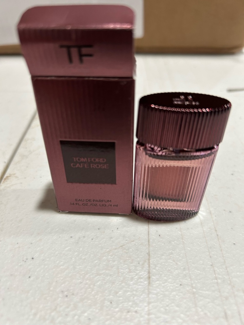 Tom Ford Café Rose Mini Perfume Bottle in Pink